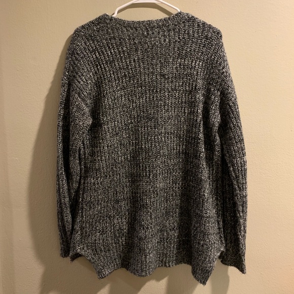 Sweater - Picture 2 of 3